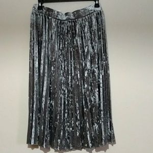 Simply Emma Pleated Velour Skirt 2X